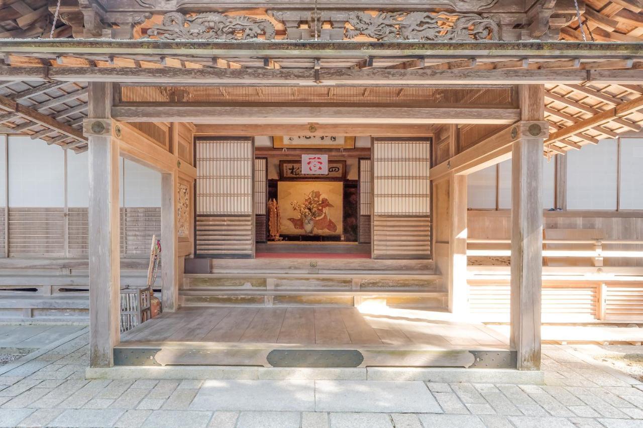 Hotel Koyasan Shukubo Fumonin Exterior foto